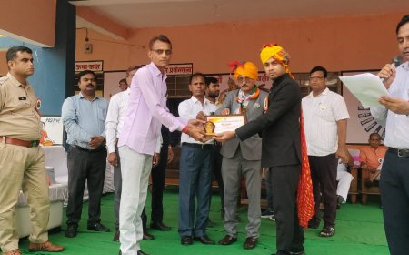 पत्रकारिता में उत्कृष्ट योगदान के लिए पत्रकार कौशलेंद्र दत्तात्रेय सम्मानित; 80वें स्वतंत्रता दिवस पर प्रशासन ने सौंपा प्रशस्ति पत्र