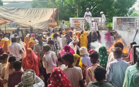 श्रावण शुक्ल चतुर्थी पर भरा मेला: बीधोता में कल्ला जी महाराज की आकर्षक झांकी के दर्शन को पहुंचे दूर-दराज से श्रद्धालु, रातभर भजनों पर झूमे भक्त
