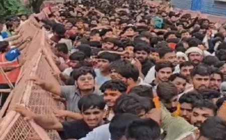 उज्जैन में नागचंद्रेश्वर मंदिर के दर्शन के दौरान अफरा-तफरी, 13 श्रद्धालु घायल; एक की हालत गंभीर