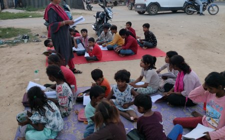 कर्तव्य पथ पर मिसाल: स्कूल के बाद घुमंतू व बंजारा समाज के चिरागों को रोशन कर रहीं डॉ. मोनिका विजय