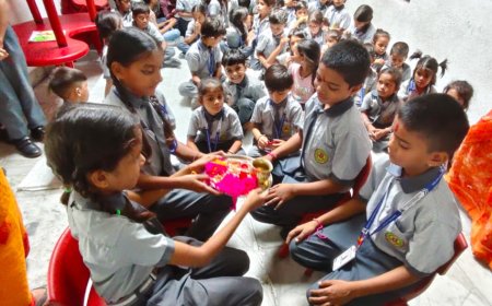 सृजन विद्यापीठ में मनाया रक्षाबंधन उत्सव, बच्चों ने बनाई आकर्षक राखियां