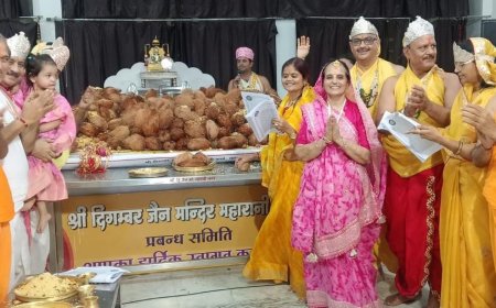 गायत्री नगर में प्रथम बार अकंपाचार्यादि 700 महामुनियों की पूजा कर रक्षाबंधन महापर्व मनाया