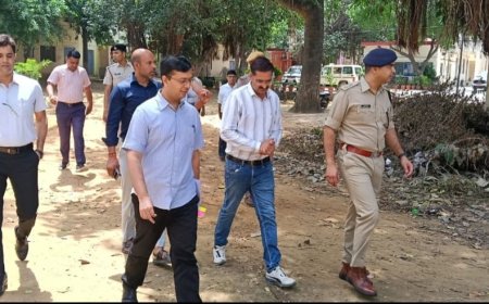 जिला निर्वाचन अधिकारी ने टपकड़ा के 8 एवं भिवाड़ी के 12 मतदान केन्द्रों का किया निरीक्षण