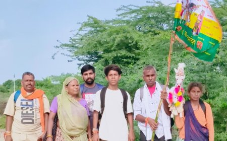 गुरलां में 18 वर्षों से जारी है परंपरा: बाबा रामदेवरा धाम के लिए पदयात्रियों का जत्था रवाना, ग्रामीणों ने दी विदाई