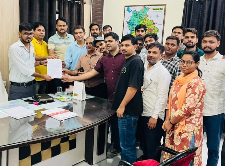 Deeg News: राजस्थान राजस्व मंत्रालयिक कर्मचारी महासंघ ने सौंपा 13 सूत्रीय ज्ञापन, 10 अगस्त से काली पट्टी बांधकर करेंगे विरोध