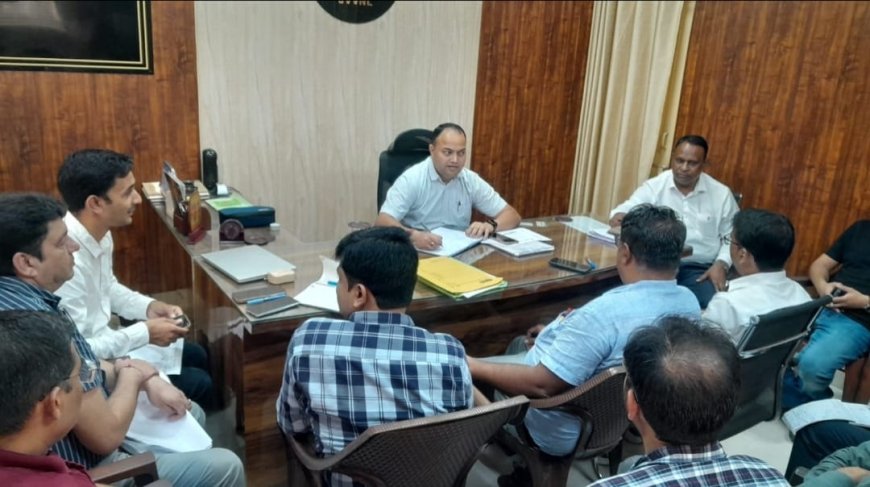 किसानों को मिलेगी गुणवत्तापूर्ण दिन की बिजली, बकाया वसूली और पेंडिंग कनेक्शनों पर जयपुर डिस्कॉम का कड़ा रुख