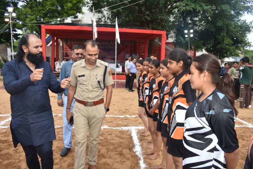 महुवा के बोहराज स्कूल  में सीबीएसई छात्रा कबड्डी में रोमांचक मुकाबले, फाइनल की ओर बढ़ीं टीमें