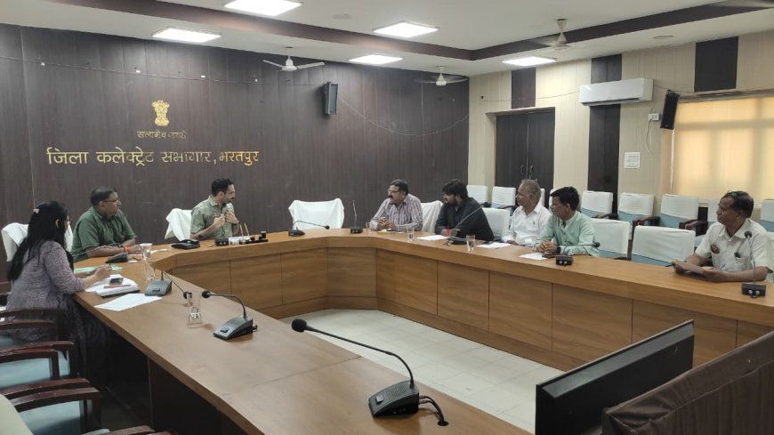 नगरीय निकाय आम चुनाव-2026; चुनावी व्यय की प्रस्तावित दरों पर राजनीतिक दलों के प्रतिनिधियों के साथ बैठक आयोजित