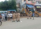 भोपा बाजार में मलबा हटाने की कार्रवाई पर विवाद, महिला के विरोध के बीच PWD ने हटाया मलबा