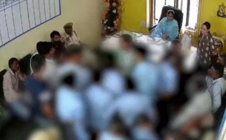 चुनाव ड्यूटी पर शिक्षिका को कार्यमुक्त करने पर स्कूल में परिजनों का हंगामा, प्रधानाचार्य ने दर्ज कराई शिकायत