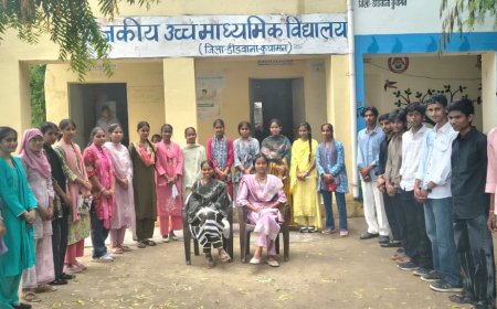 विद्यार्थियों ने संभाली कमान, शिक्षकों को किया नमन: माताभर के राजकीय स्कूल में धूमधाम से मना शिक्षक दिवस
