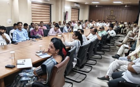 नगर निकाय चुनाव-2026: निष्पक्ष और शांतिपूर्ण मतदान के लिए जोनल व सेक्टर मजिस्ट्रेटों को दिया गया प्रशिक्षण