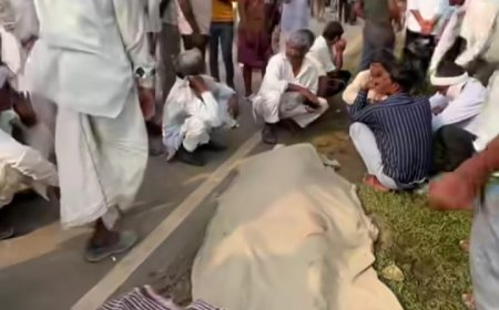 भीषण सड़क हादसा:सड़क किनारे खड़े  दूधिया समेत दो लोगों की दर्दनाक मौत, मचा कोहराम