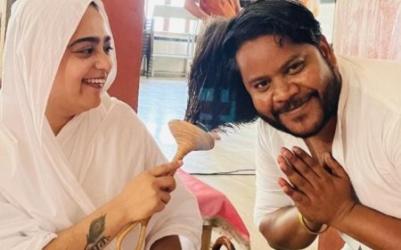 युवा पत्रकार सोनल जैन ने लिया आचार्य विमर्श सागर जी महामुनिराज से मंगल आशीर्वाद