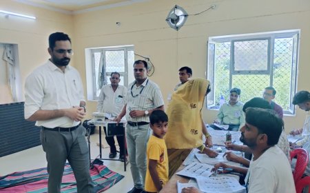 भरतपुर जिले में नगरीय निकाय चुनाव में 74.58 प्रतिशत औसत मतदान; मतदाताओं ने उत्साह के साथ किया लोकतंत्र के महापर्व में मतदान