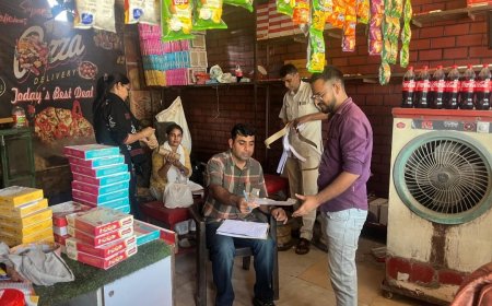 चिकानी-बहादुरपुर में खाद्य सुरक्षा विभाग की कार्रवाई, 45 किलो दूषित मिठाई नष्ट