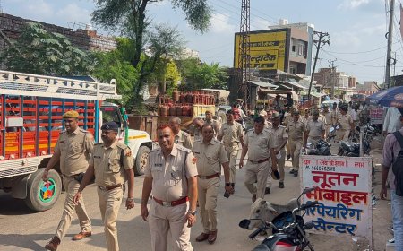 नगर निकाय चुनाव: भरतपुर पुलिस अलर्ट, नदबई, बयाना, उच्चैन और वैर में फ्लैग मार्च निकालकर दिया निर्भीक मतदान का संदेश
