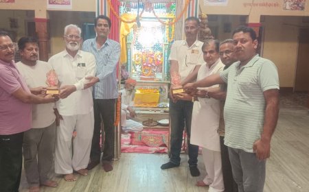 गणेश प्रतिमा मिलना शुभ संकेत, सम्मानपूर्वक किया अंगीकार: प्रगतिशील कुमावत समिति ने वंचित कार्यकर्ताओं को किया सम्मानित