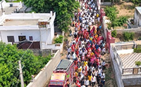 मकराना में नीलाघर जन्मोत्सव की धूम: विशाल ध्वज पदयात्रा के साथ गूंजे देवनारायण भगवान के जयकारे