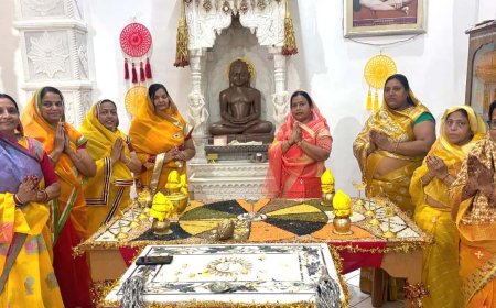 चंद्रप्रभु मंदिर में सुपार्श्वनाथ भगवान का गर्भ कल्याणक महोत्सव आयोजित; ज्ञान बांटो-ज्ञान पाओ प्रतियोगिता में बच्चों और महिलाओं ने दिखाया उत्साह