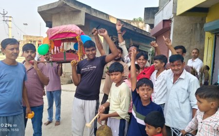 लक्ष्मणगढ़ में श्रद्धा व उल्लास से मनी जलझूलनी एकादशी: बालकृष्ण को कराया जल विहार, धूमधाम से निकली डोल यात्रा