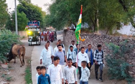 लोकदेवता बाबा रामदेवजी के प्रति अटूट आस्था: खेड़ापा से ओसियां के लिए निकला तीसरा पदयात्री संघ, महिलाओं-बच्चों में दिखा गजब का उत्साह