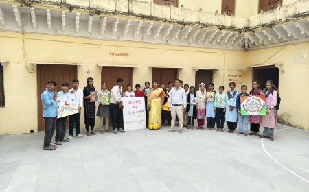 लक्ष्मणगढ़ बालिका विद्यालय में शिक्षा सुरक्षा अधिकार एवं सशक्तिकरण को लेकर दी जानकारी