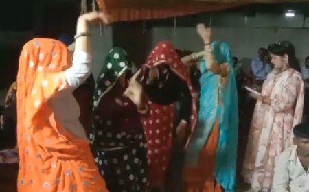 भोले बाबा की भक्ति में झूमा सकट ग्राम, शिव मंदिर पर हुआ विशाल जागरण; भजनों पर देर रात तक थिरके श्रद्धालु