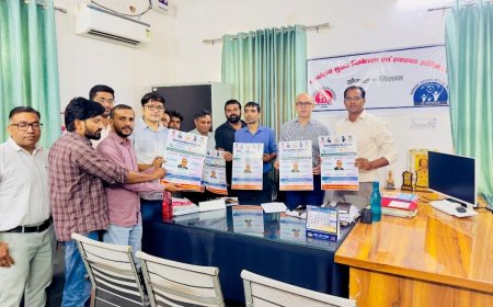 खैरथल-तिजारा में धूमधाम से मनाया गया विश्व फार्मासिस्ट दिवस; पोस्टर विमोचन, पौधारोपण के साथ मरीजों व जरूरतमंदों को बांटे फल