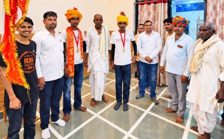 70वीं जिला स्तरीय क्रिकेट प्रतियोगिता: मोतीवाड़ा स्कूल बना चैंपियन, विजेता खिलाड़ियों का गांव में डीजे और ढोल-नगाड़ों के साथ भव्य स्वागत  वैकल्पिक कैची हेडलाइन: