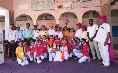 मुख्य जिला शिक्षा अधिकारी ने किया उदयपुरवाटी ब्लॉक के स्कूलों का निरीक्षण: विजेता हॉकी टीमों को किया सम्मानित, राज्य स्तरीय प्रतियोगिता की तैयारियों का लिया जायजा