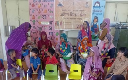 बावड़ी: विकसित भारत जन सेवा अभियान के तहत आंगनबाड़ी केंद्र में महिलाओं को किया गया सम्मानित