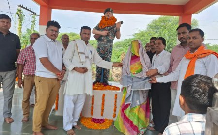 शहीद भंवरसिंह शेखावत की पुण्यतिथि पर श्रद्धांजलि एवं वीरांगना अर्चना कंवर का सम्मान