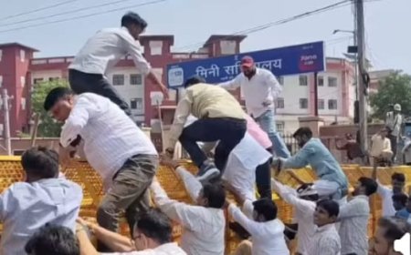 मुख्य निर्वाचन आयुक्त और पीएम मोदी के खिलाफ लगाए 'वोट चोर, गद्दी छोड़' के नारे: अलवर में कांग्रेस का उग्र प्रदर्शन