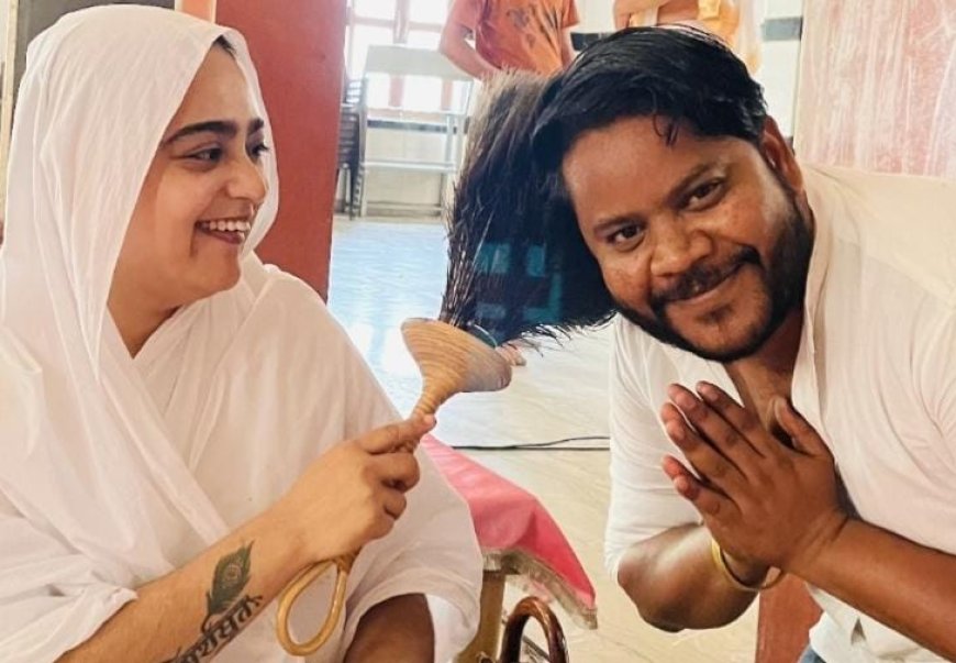 युवा पत्रकार सोनल जैन ने लिया आचार्य विमर्श सागर जी महामुनिराज से मंगल आशीर्वाद