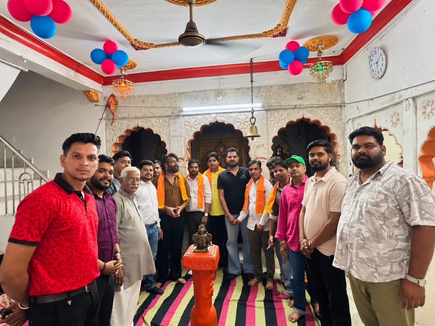 सेन युवा एकता मंच की बैठक आयोजित, एकता और संगठन पर चर्चा,नए पदाधिकारियों को सौंपी जिम्मेदारी, आगामी गरबा महोत्सव पर हुई चर्चा