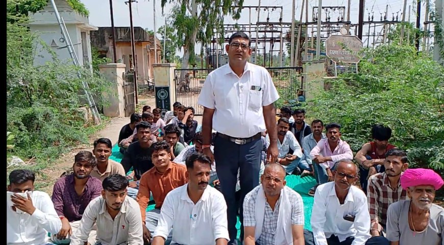 कोसेलाव में बिजली समस्या समाधान को लेकर सौंपा ज्ञापन, जल्द मिलेगी अघोषित कटौती और लो-वोल्टेज से राहत