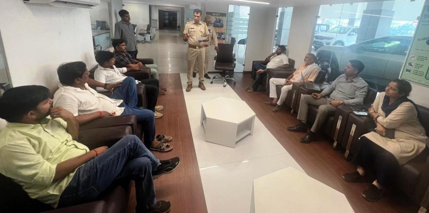 भरतपुर में परिवहन मेले का आयोजन; परिवर्तन योजना के तहत वाहन स्वामियों को दी गई लाभों की जानकारी