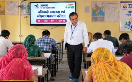 कठूमर-भनोखर ब्लॉक में शिक्षा की अलख: 47 केंद्रों पर हुई बुनियादी साक्षरता परीक्षा, 6,800 असाक्षरों ने दिखाया उत्साह