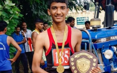 70वीं जिला स्तरीय खेलकूद प्रतियोगिता: 600 मीटर दौड़ में कठूमर के आकिब खान ने जीता स्वर्ण पदक; राज्य स्तर पर चयन की जगी उम्मीद