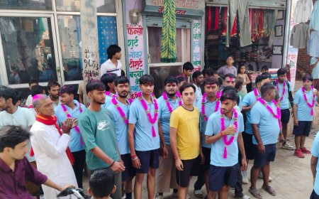 टिटपुरी से खाटूश्यामजी की प्रथम डाक ध्वज यात्रा रवाना; श्याम मित्र नव युवा मंडल ने किया श्रद्धालुओं का स्वागत