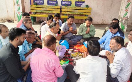 रामगढ़ में रामलीला की तैयारियां शुरू: तहसील रंगमंच पर हुआ बल्ली पूजन; 12 अक्टूबर को 'नारद मोह' से होगा आगाज़