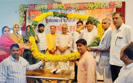 केंद्रीय मंत्री भूपेंद्र यादव ने नगरपालिकाओं को दी 50-50 लाख रुपये की सौगात; पार्षदों से संवाद कर दिया जनसेवा और पर्यावरण संरक्षण का संदेश