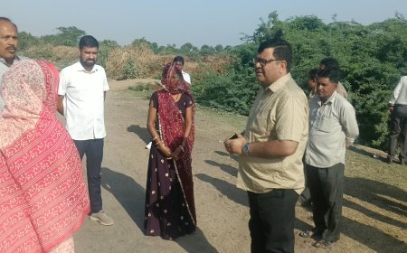 तखतगढ़ में स्वच्छता के प्रति एक्शन मोड में पालिका अध्यक्ष: वार्डों में उतरकर लिया सफाई व्यवस्था का जायजा, विशेष अभियान की शुरुआत