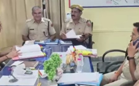 पंचायत राज चुनाव: महुवा में पुलिस का सख्त रुख, संदिग्धों पर रहेगी पैनी नजर, शांतिपूर्ण मतदान के लिए निर्देश जारी