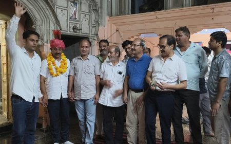 राजेश शर्मा (ठेकेदार) सर्वसम्मति से पुनः बने दशहरा महोत्सव समिति राजगढ़ के अध्यक्ष