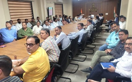 पंचायतीराज चुनाव-2026: खैरथल कलक्ट्रेट में अधिकारियों व कार्मिकों को मिला नाम निर्देशन और EVM कमीशनिंग का प्रशिक्षण