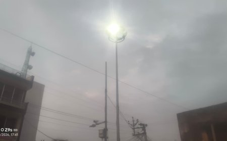 लक्ष्मणगढ़: मालाखेड़ा मुख्य मार्ग पर अंधेरे का साम्राज्य, एक महीने से खराब पड़ी हैं 6 में से 5 हाईमास्ट लाइटें