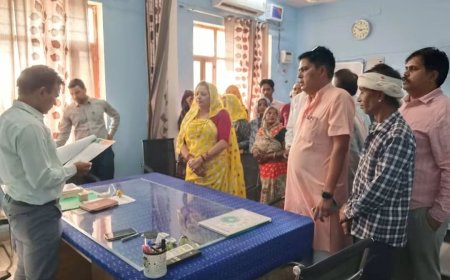 अशोक नारेड़ा पर राजनीतिक द्वेष में सैनी समाज को झूठे SC/ST एक्ट में फंसाने का आरोप: पार्षद आशा सेहरा ने मुख्यमंत्री के नाम मंडावर SDM को सौंपा ज्ञापन