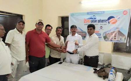 मकराना स्टेशन पर रेल जन संवाद आयोजित: यात्रियों ने साझा की समस्याएं और सुझाव, बेहतर सुविधाओं पर रहा जोर